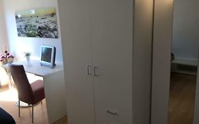 Ferien Apartment Antonie-Haupt-Strasse